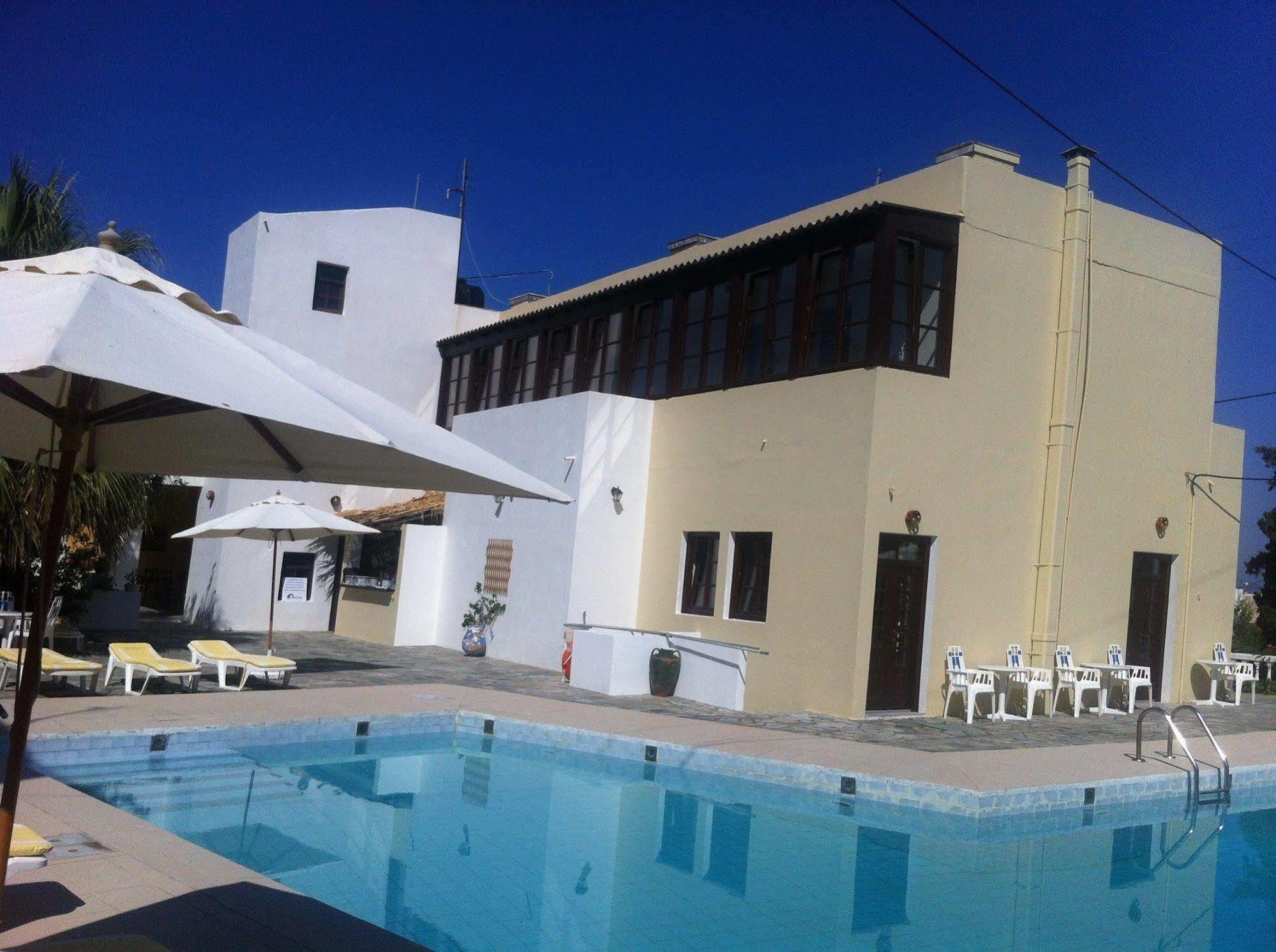 Mandrákion Porfyris Hotel מראה חיצוני תמונה